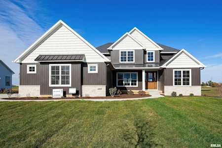 6888 Wilderness Pointe Bettendorf, IA 52722