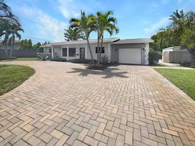 1800 NE 48th Court Fort Lauderdale, FL 33308