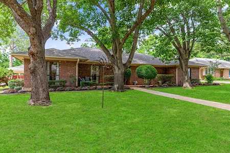 3005 Kelham Court Arlington, TX 76015