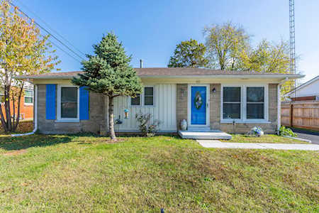 812 Cedarwood Dr Lexington, KY 40511