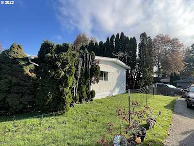2681 SE River RD #17 Hillsboro, OR 97123