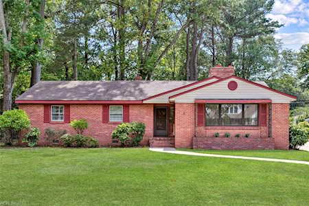 1 Conway Rd Newport News, VA 23606