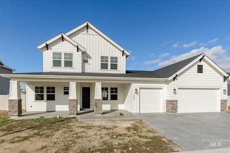 5504 W Green Oak Dr. Meridian, ID 83646