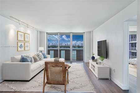 800 West Ave #629 Miami Beach, FL 33139