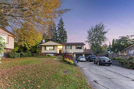 21334 Campbell Avenue Maple Ridge, BC V2X 7G6
