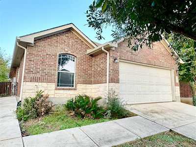 3408 Bach DR Pflugerville, TX 78660