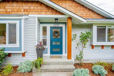 1293 Johnson Court Coquitlam, BC V3B 4T6