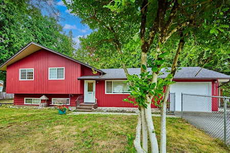 12315 Creston Street Maple Ridge, BC V2X 5G3