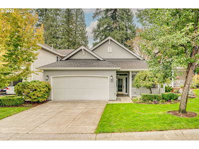 1611 NE 89th PL Vancouver, WA 98664