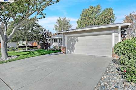 4067 Alvarado St Pleasanton, CA 94566