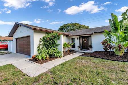 1961 Radcliffe Dr E Clearwater, FL 33763