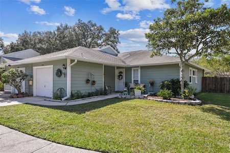 4554 Cedarwood Village Dr Tampa, FL 33624