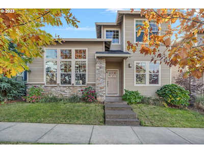 14684 Blue Blossom WAY Oregon City, OR 97045