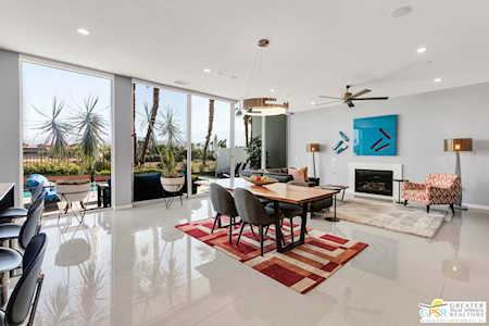 4422 Avant Way Palm Springs, CA 92262