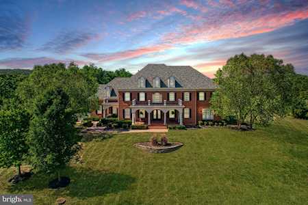 16191 Hunters Crossing Ln Leesburg, VA 20176