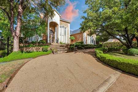 2323 Table Rock Court Arlington, TX 76006