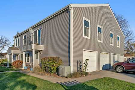 208 Manor Dr #D New Lenox, IL 60451