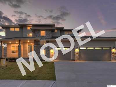11204 N 169th St Bennington, NE 68007