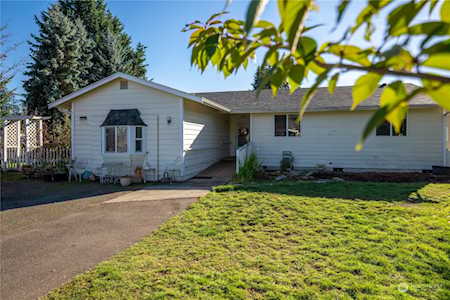 5022 110th Place NE Marysville, WA 98271