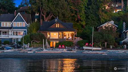 9307 9309 Fauntleroy Way SW Seattle, WA 98136