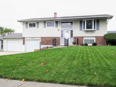 21W222 Ahlstrand Rd Lombard, IL 60148