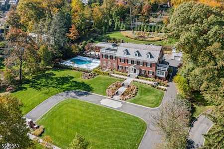 180 S Mountain Ave Montclair Twp., NJ 07042
