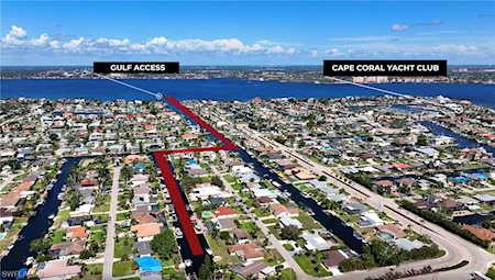 805 Miramar Ct Cape Coral, FL 33904
