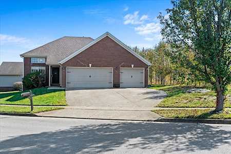 948 Lauderdale Dr Lexington, KY 40515