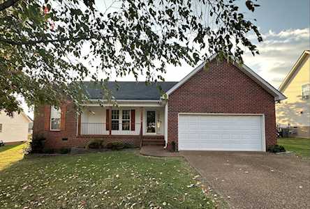 2955 Hearthside Dr Spring Hill, TN 37174