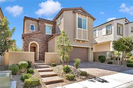10443 Skye Knoll Ave Las Vegas, NV 89166