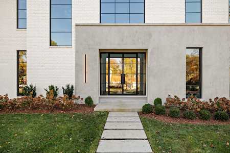 901 Tower Pl Nashville, TN 37204