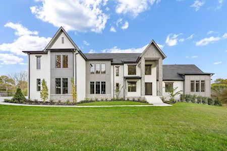 1402 Devens Dr Brentwood, TN 37027