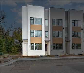 221 SE 7th St Bentonville, AR 72712