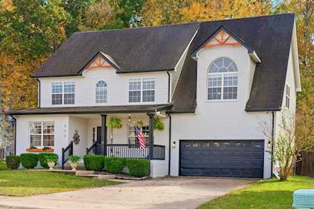 462 Winding Bluff Way Clarksville, TN 37040