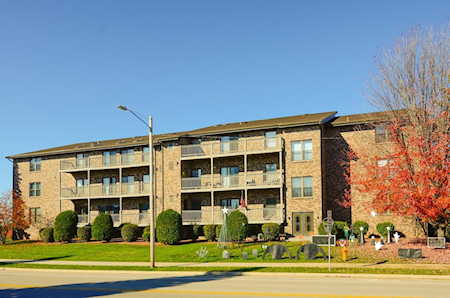 300 W St Joseph St #15 Green Bay, Village of Allouez, WI 54301