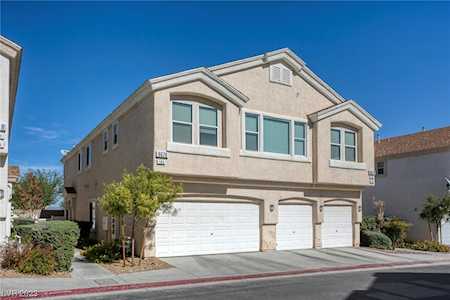 8678 Tomnitz Ave #103 Las Vegas, NV 89178
