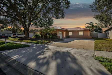 432 Evergreen Dr Oldsmar, FL 34677
