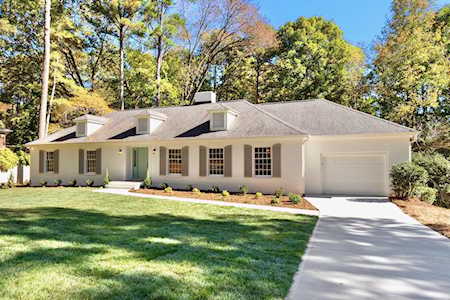 6908 Fernhill Lane Raleigh, NC 27612