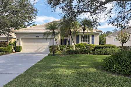 6737 Oak Manor Dr Lakewood Ranch, FL 34202