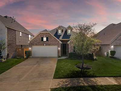 24311 Bludana Ln Richmond, TX 77406
