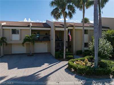 5015 Harbortown Ln #202 Fort Myers, FL 33919