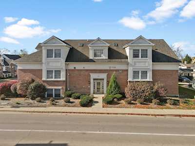 111 S 5th Ave #H St. Charles, IL 60174