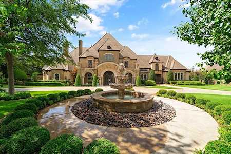 9517 Bella Terra Drive Fort Worth, TX 76126