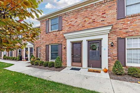 952 Chatham Lane Columbus, OH 43221