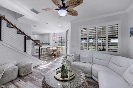 1387 Santiago Circle #803 Naples, FL 34113