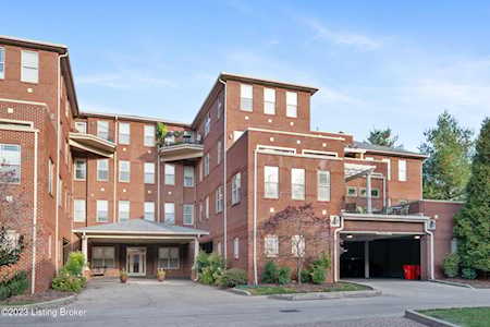 2001 Lancashire Ave #207 Louisville, KY 40205
