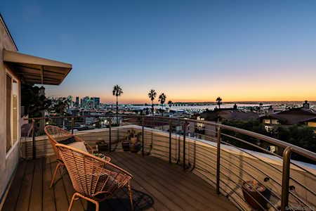2525 Brant St San Diego, CA 92101
