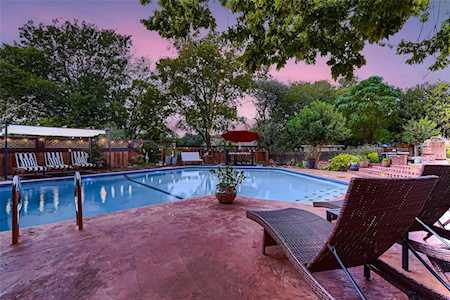 12402 Bluestone CIR Austin, TX 78758
