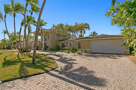 482 Hermosita Dr St. Pete Beach, FL 33706