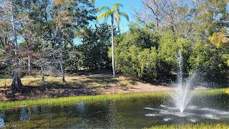 6805 S Satinleaf Rd #104 Naples, FL 34109